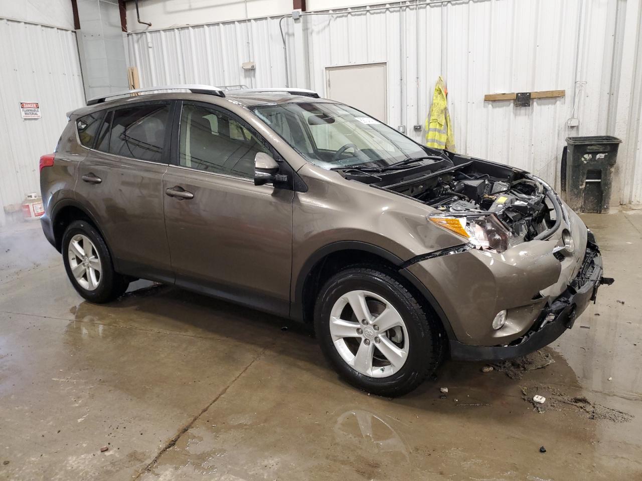 2013 Toyota RAV 4 - Image 4