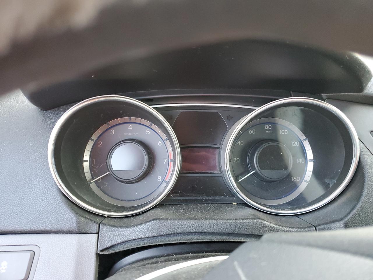 2013 Hyundai Sonata - Image 9