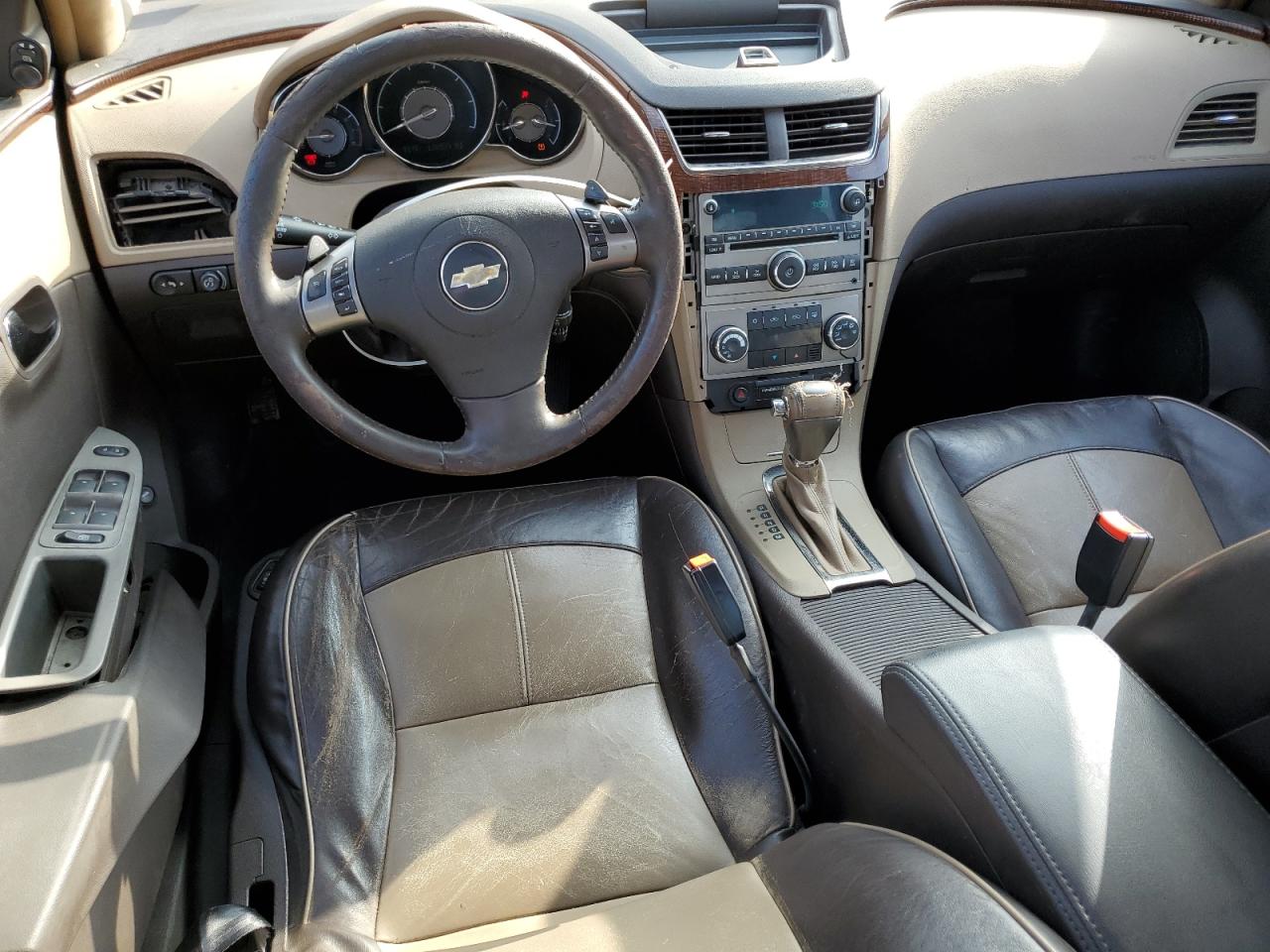 2008 Chevrolet Malibu - Image 8
