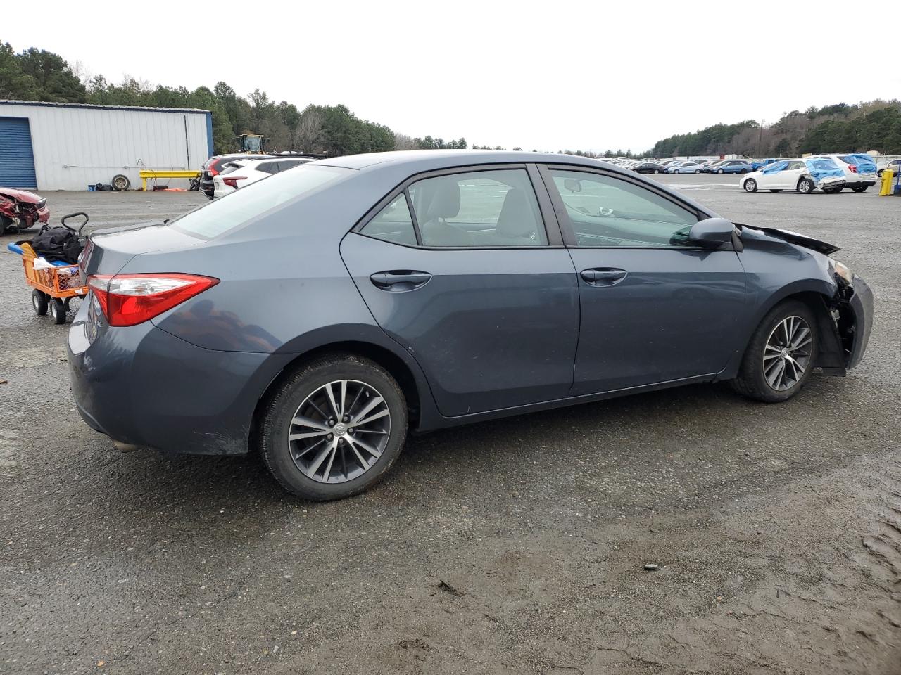 VIN 5YFBURHE6GP463360 2016 TOYOTA COROLLA no.3