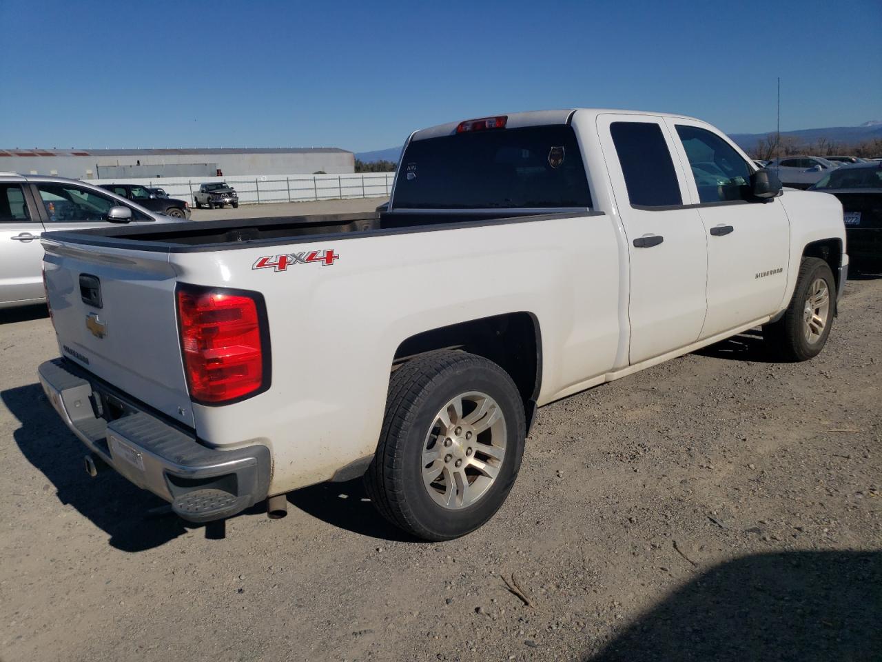 2014 Chevrolet Silverado - Image 3