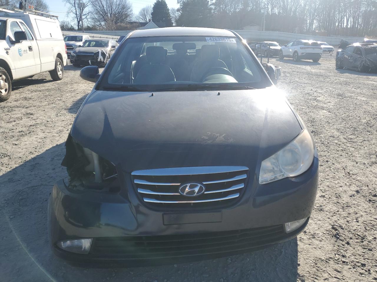2010 Hyundai Elantra - Image 5
