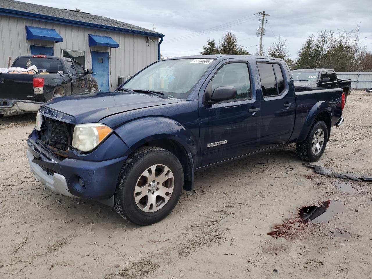 2011 Suzuki Equator - Image 1