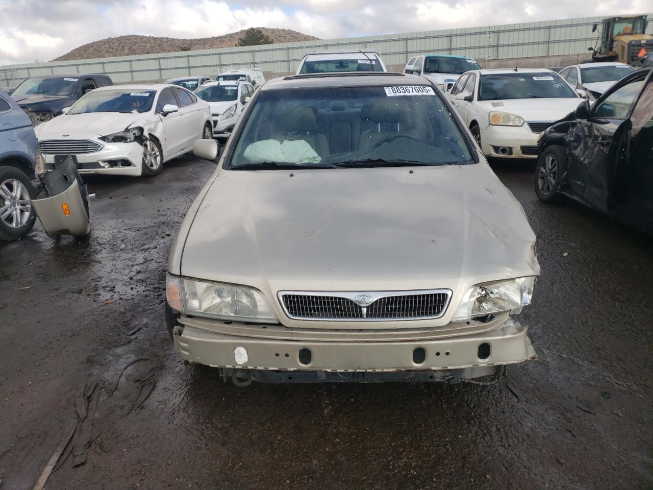 2002 Infiniti G - Image 5