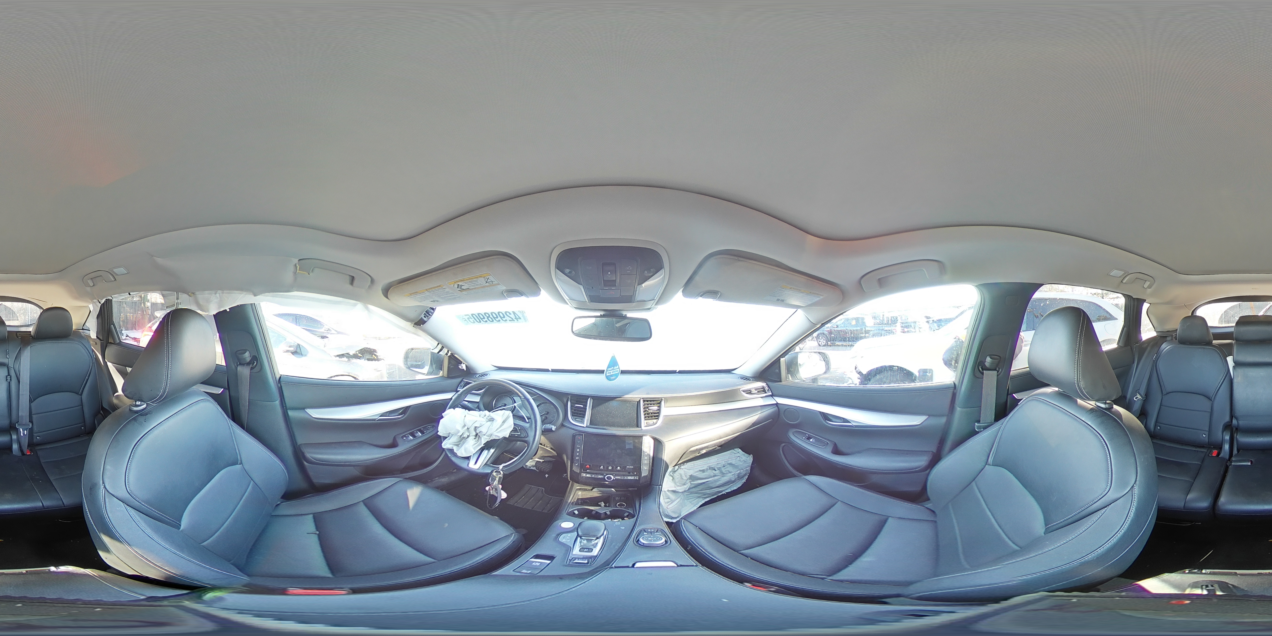 2021 Infiniti QX50 - Image 12