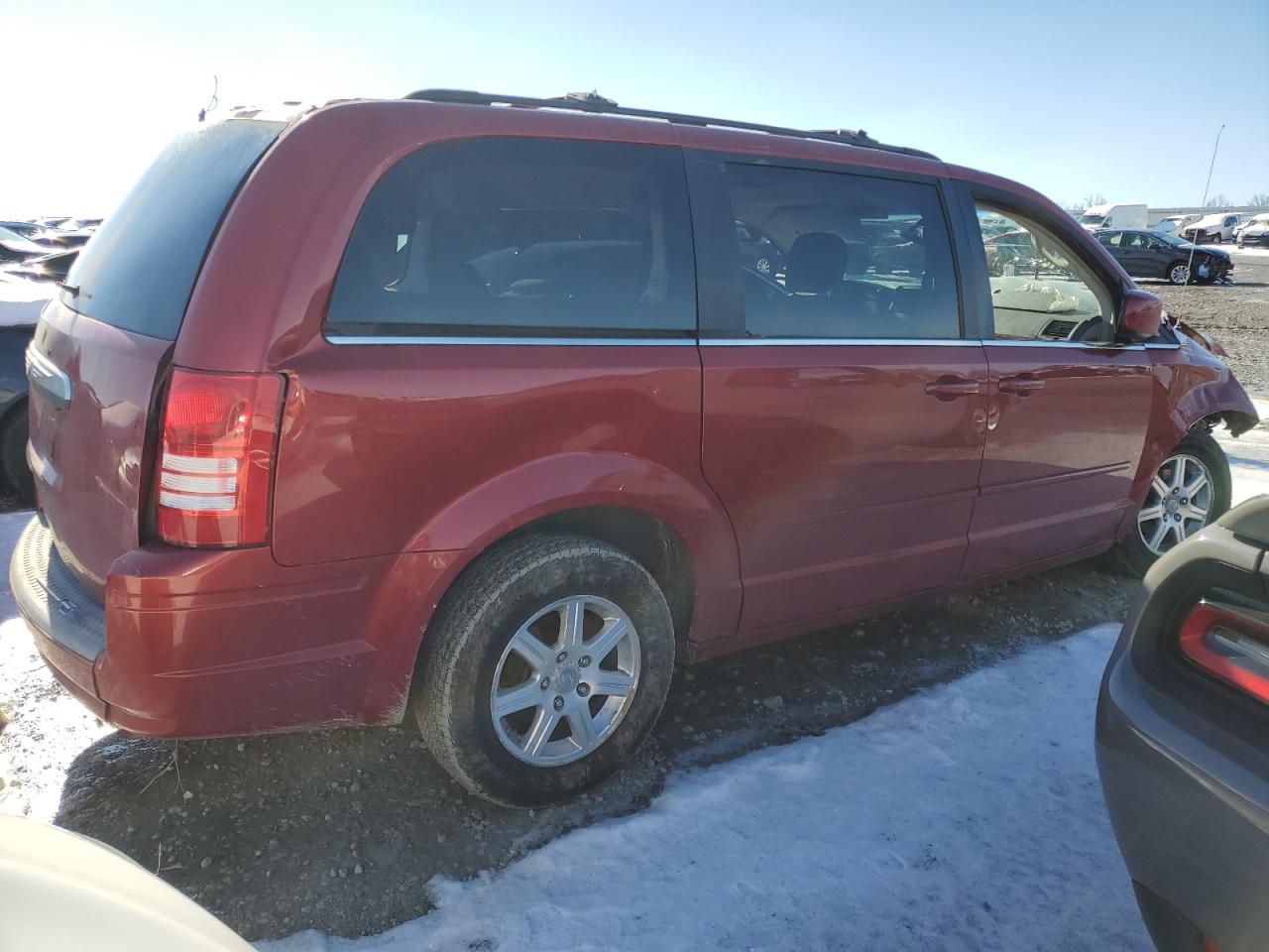 2008 Chrysler Town & Country - Image 3