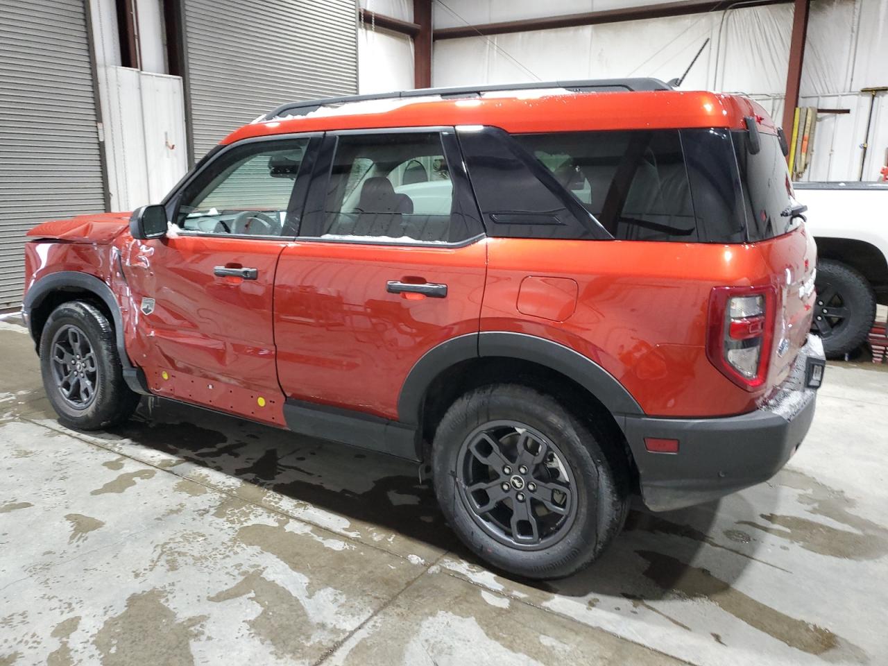 3FMCR9B65RRE07118 2024 FORD BRONCO - Image 2
