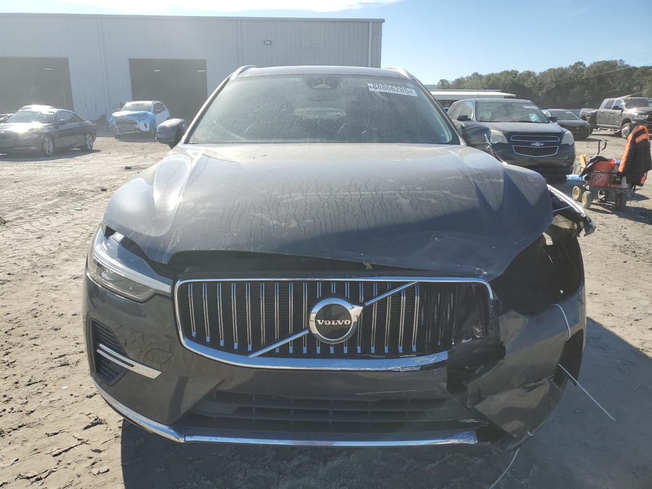 2022 Volvo XC60 - Image 5