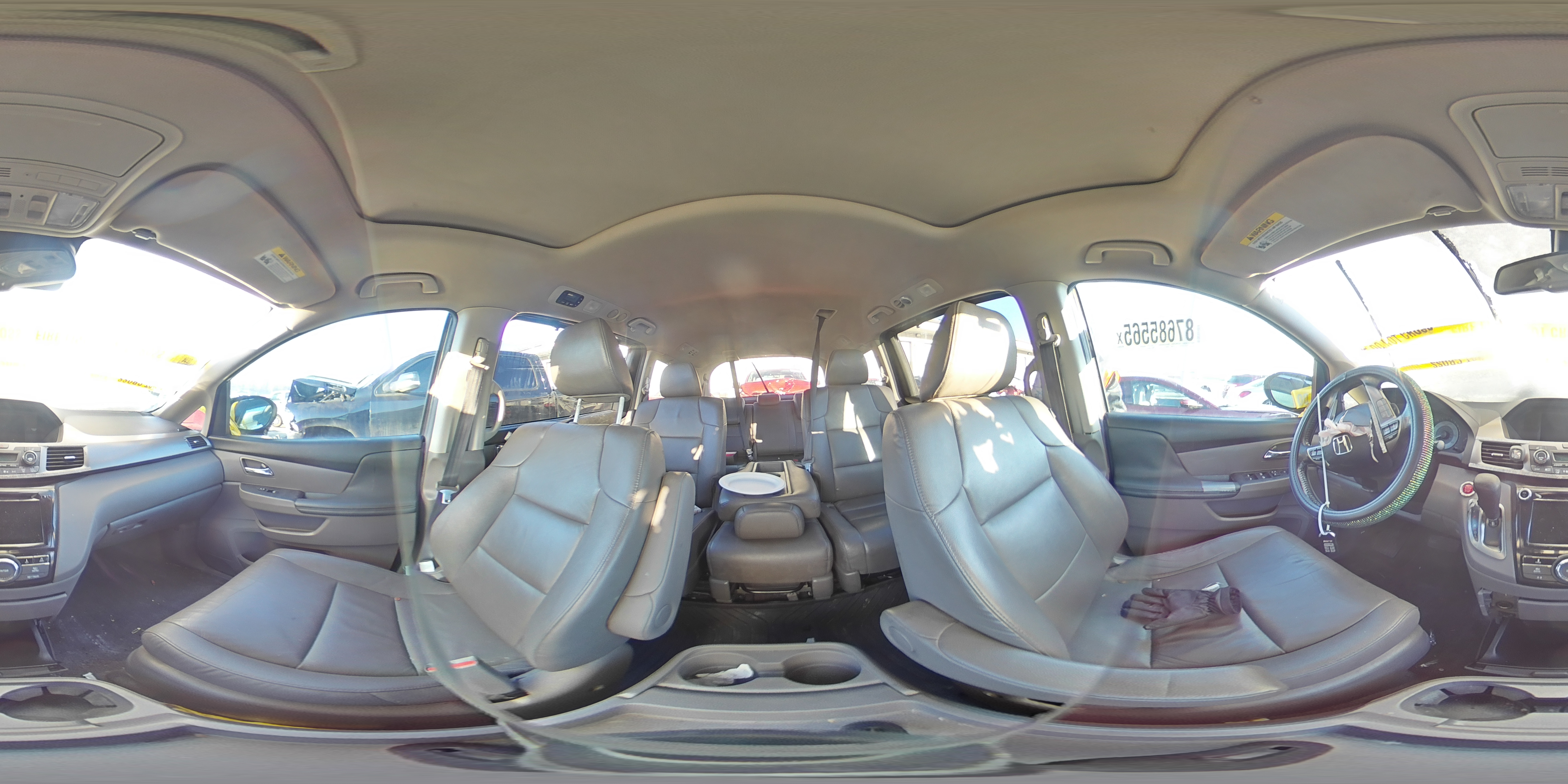 2016 Honda Odyssey - Image 13