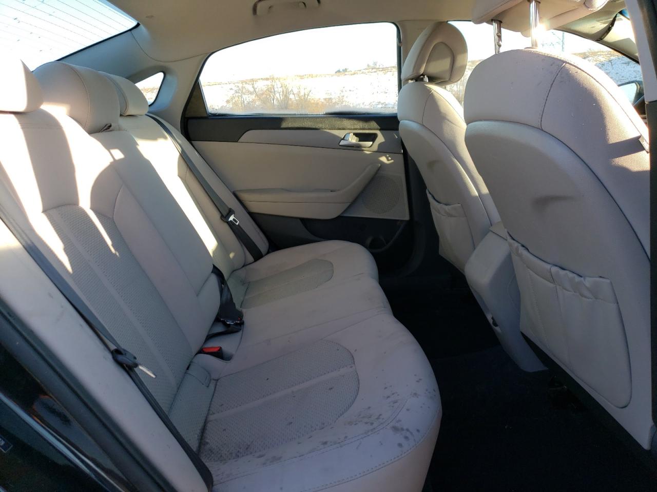 2016 Hyundai Sonata - Image 10
