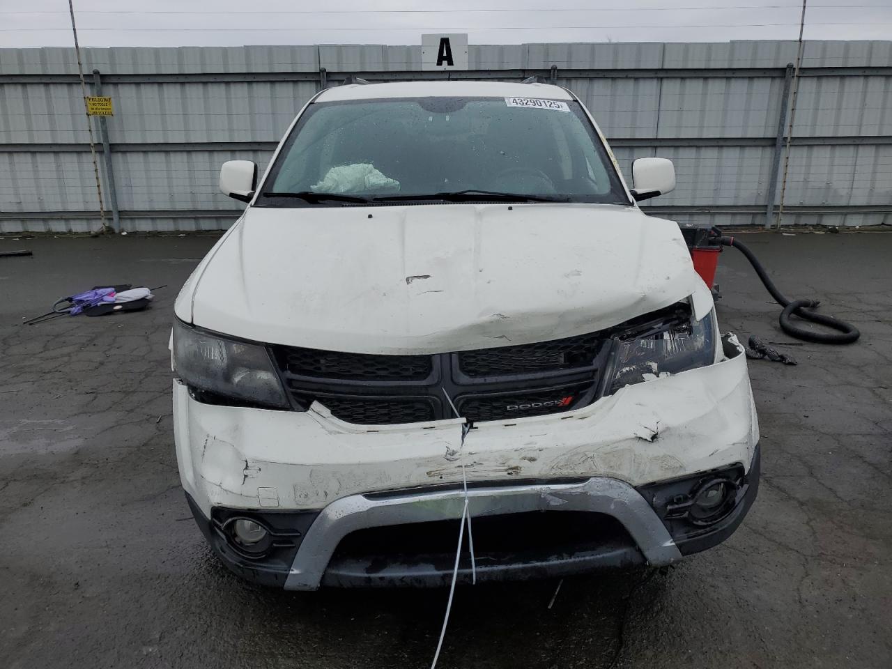 2017 Dodge Journey - Image 5