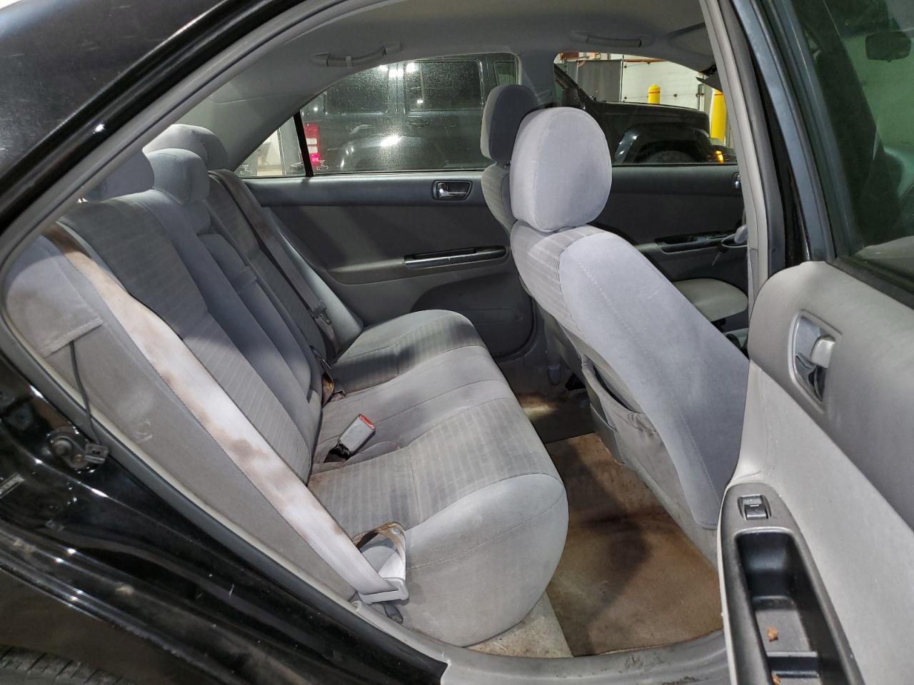 2006 Toyota Camry - Image 10
