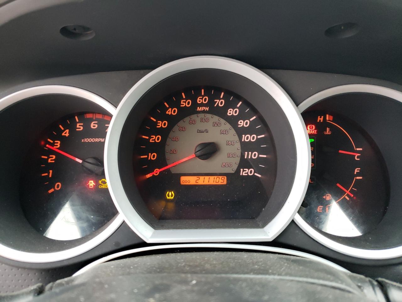 2008 Toyota Tacoma - Image 9