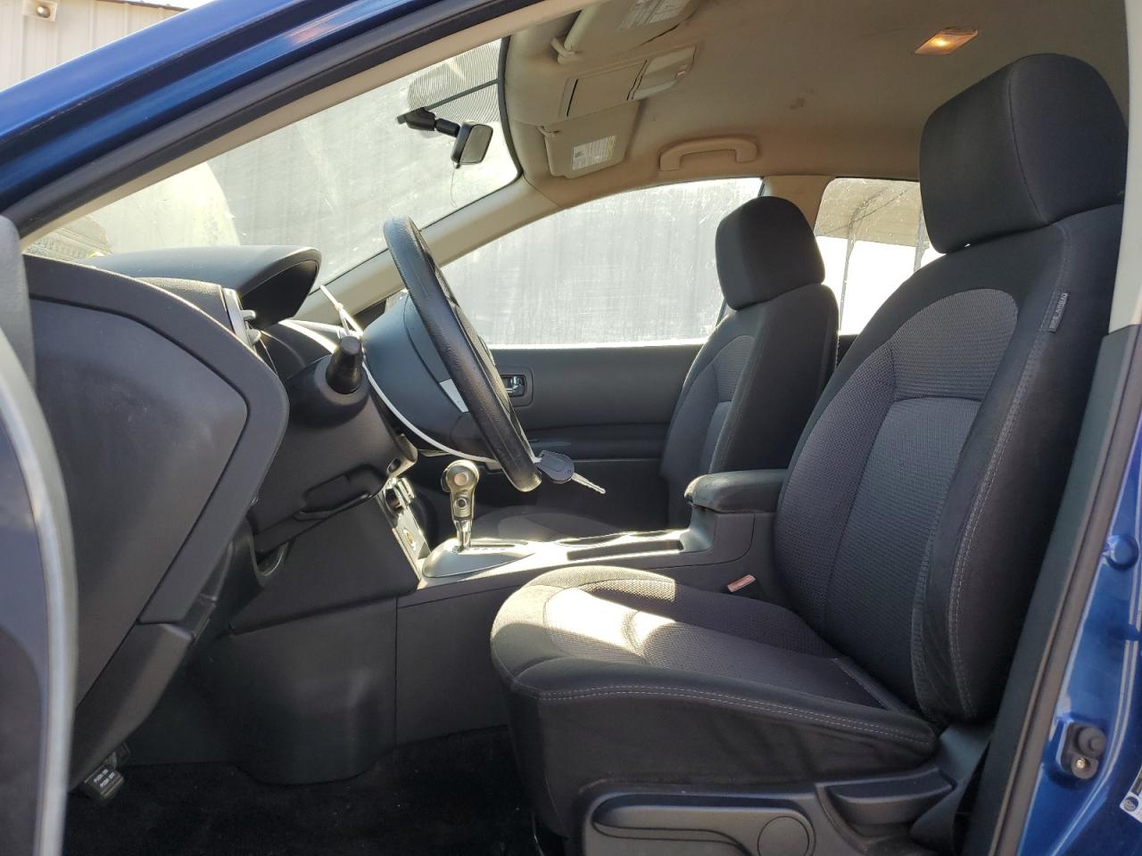 2010 Nissan Rogue - Image 7