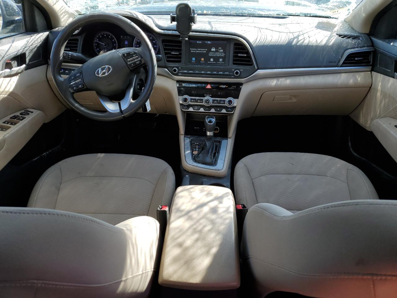 2020 Hyundai Elantra - Image 8