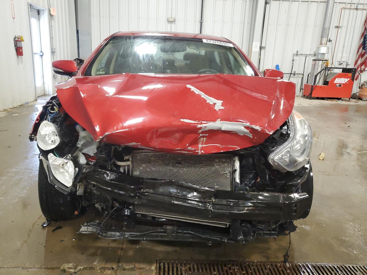 2012 Hyundai Elantra - Image 5