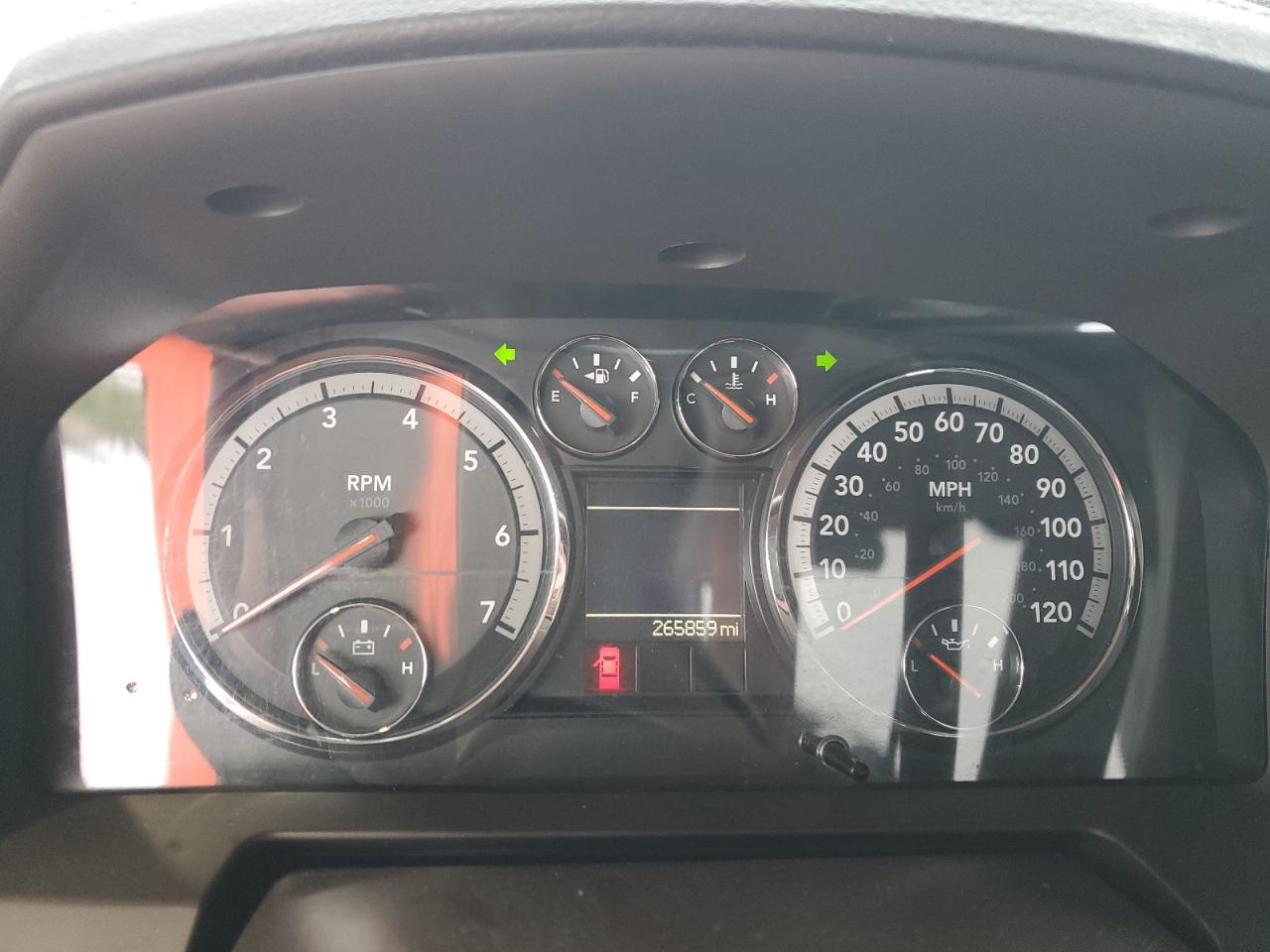 2011 Dodge RAM - Image 9