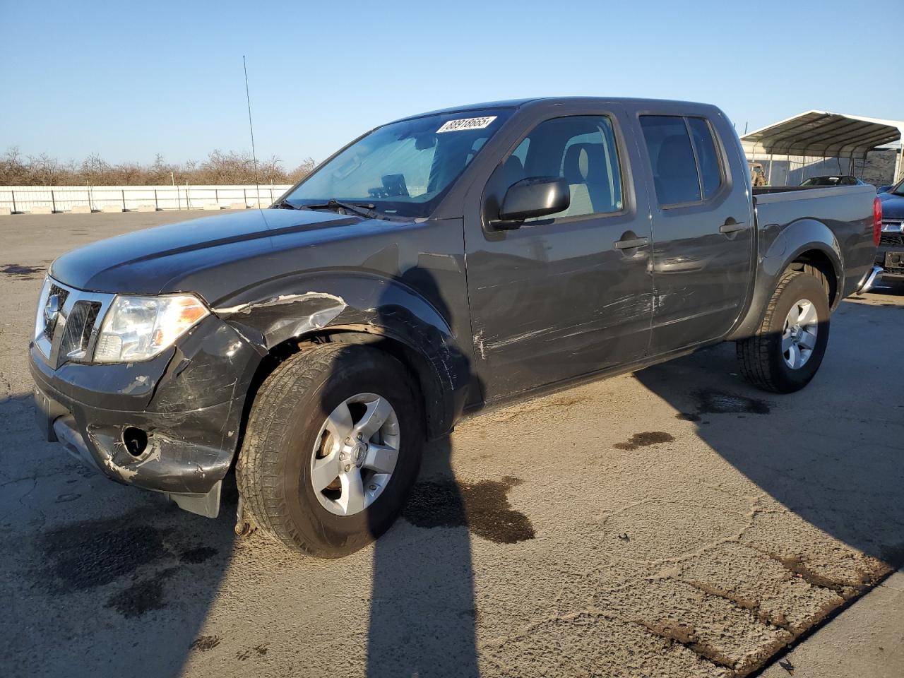 2012 Nissan Navara (Frontier) - Image 1