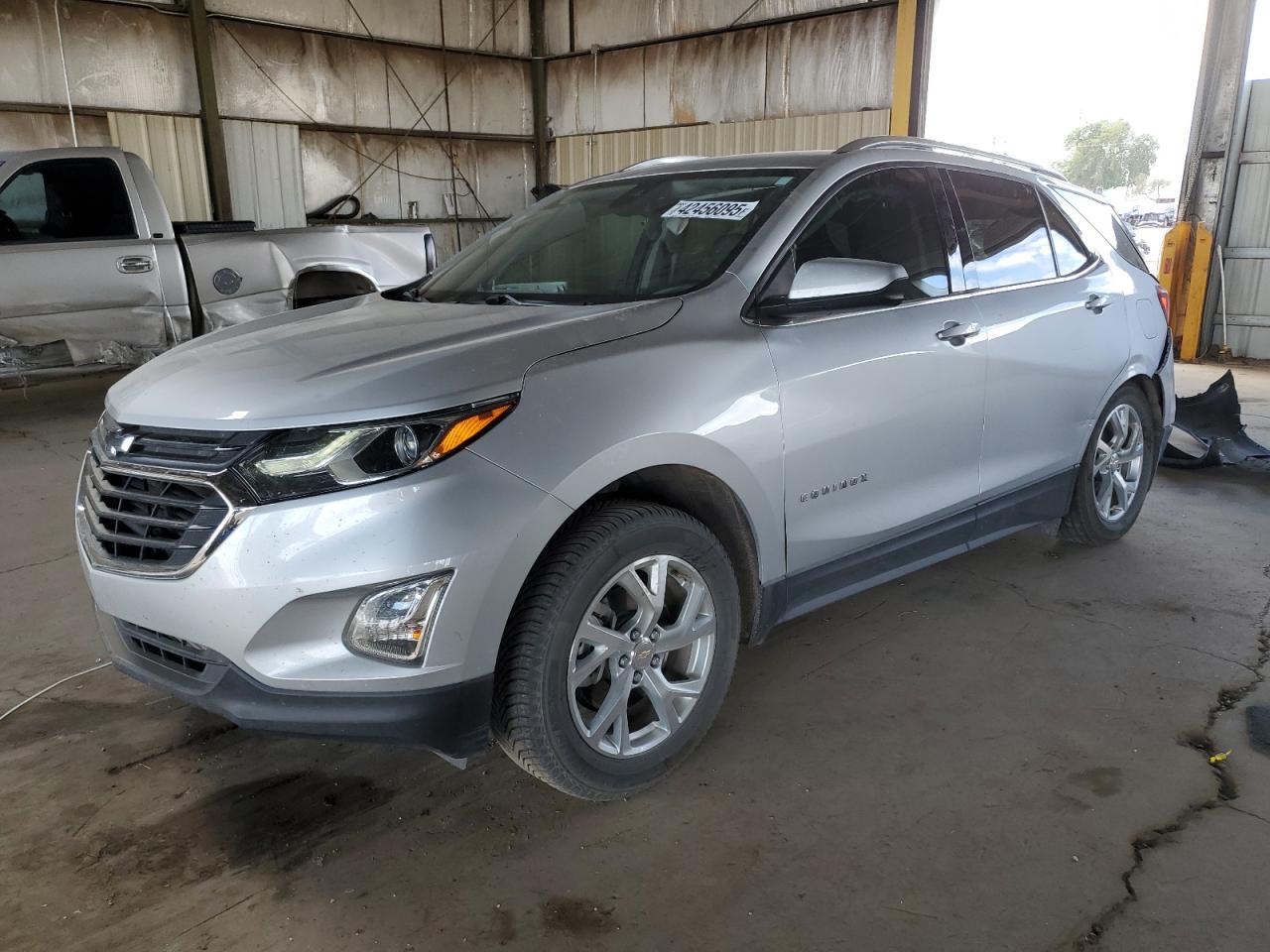 2020 Chevrolet Equinox - Image 1