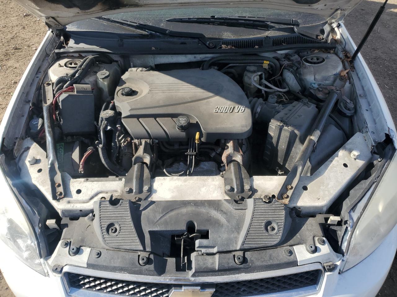 2007 Chevrolet Impala - Image 12