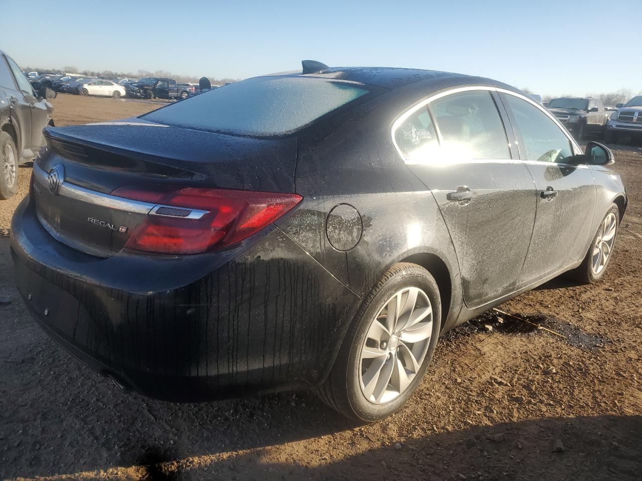 2015 Buick Regal - Image 3