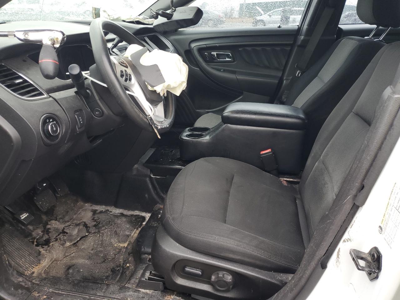 2015 Ford Taurus - Image 7