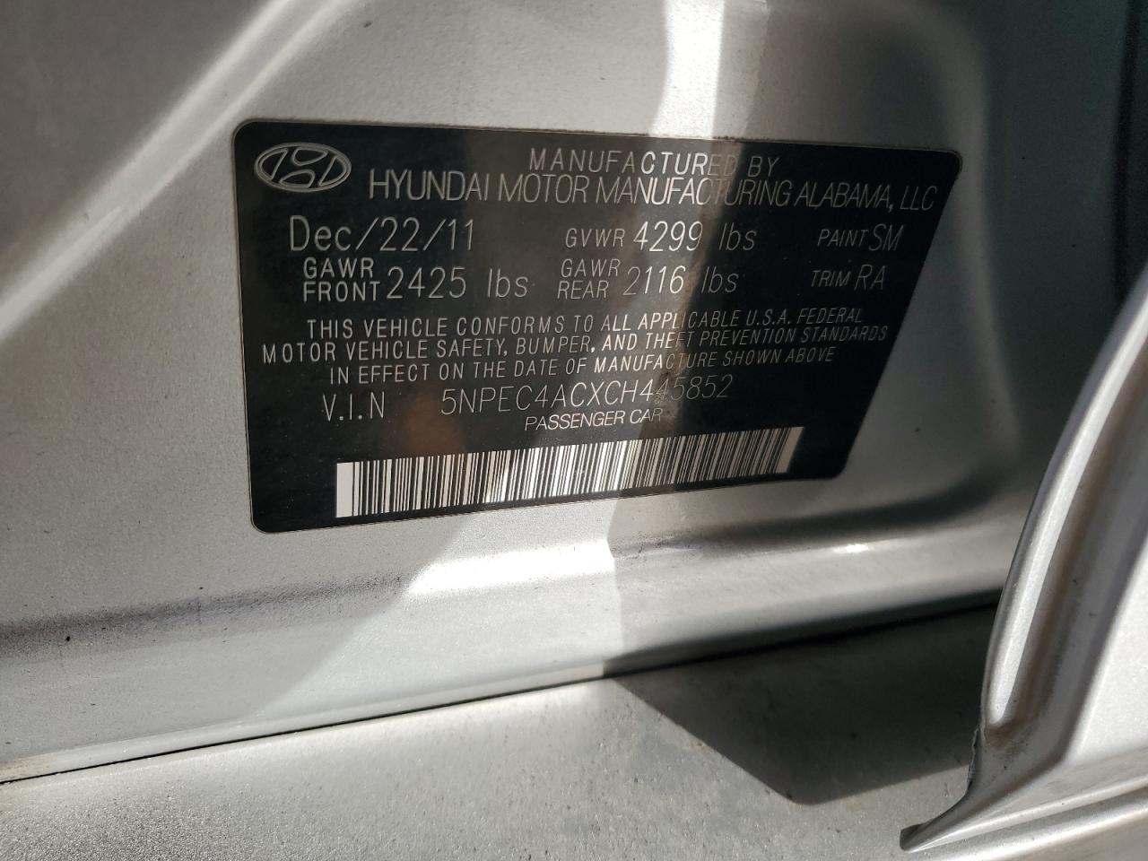 2012 Hyundai Sonata - Image 12
