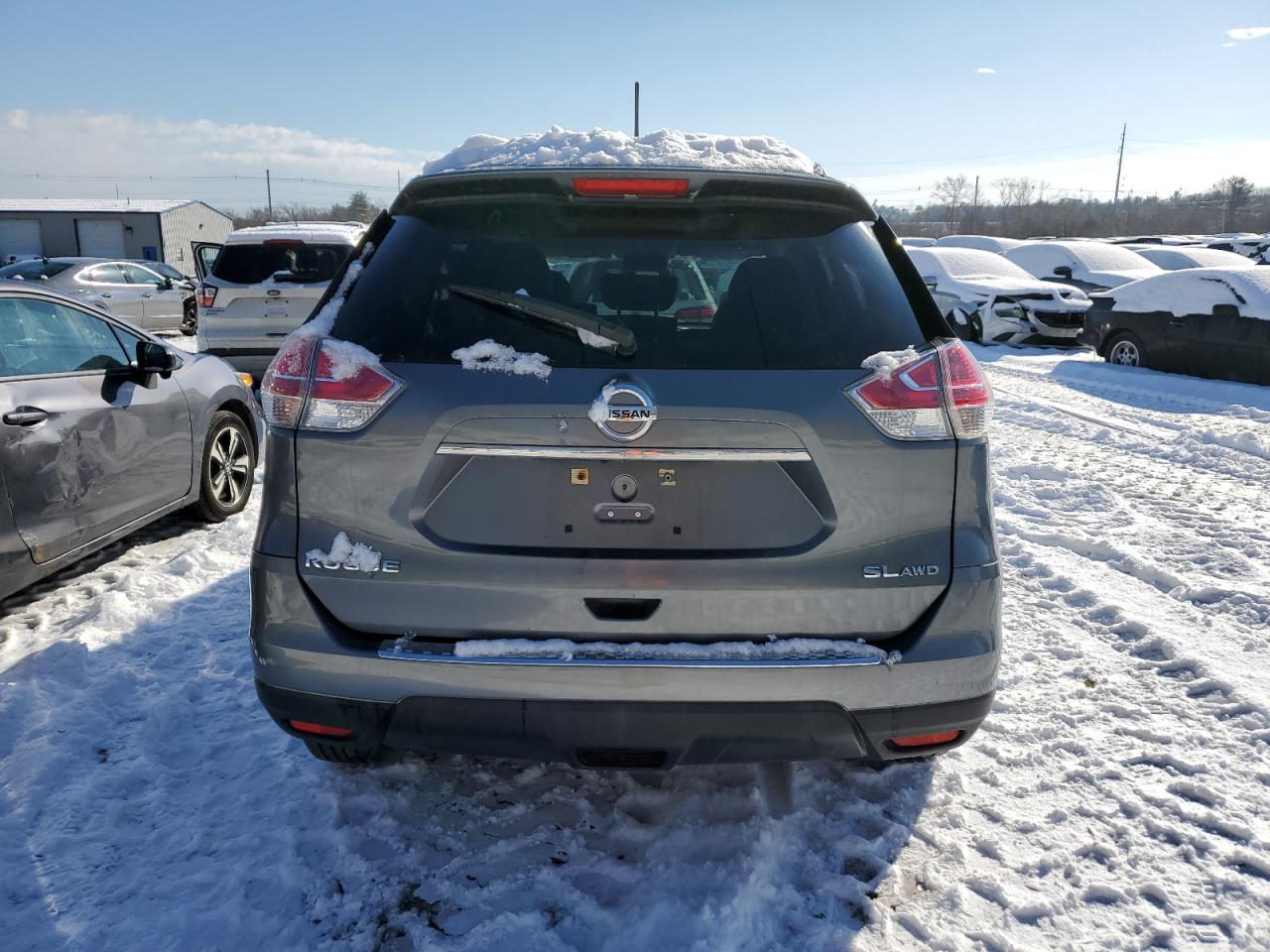 2015 Nissan Rogue - Image 6