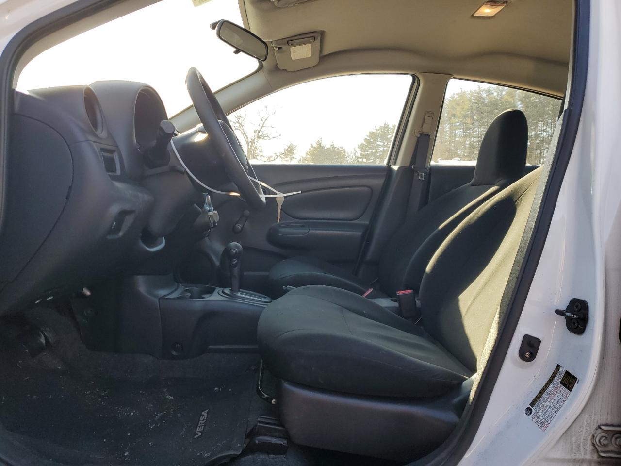 2014 Nissan Versa - Image 7