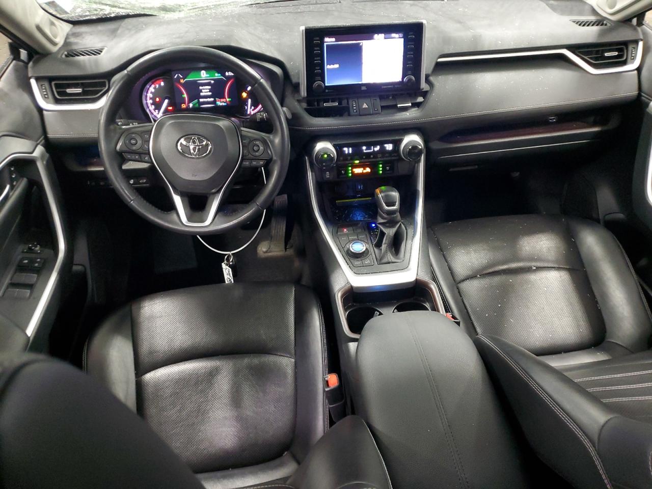 2019 Toyota RAV 4 - Image 8