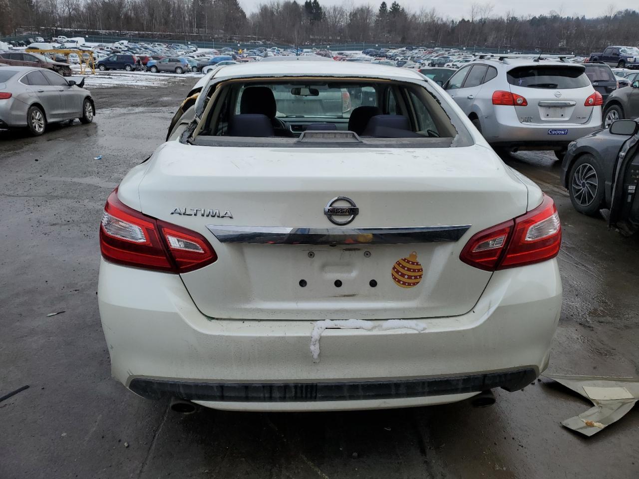 2017 Nissan Altima - Image 6
