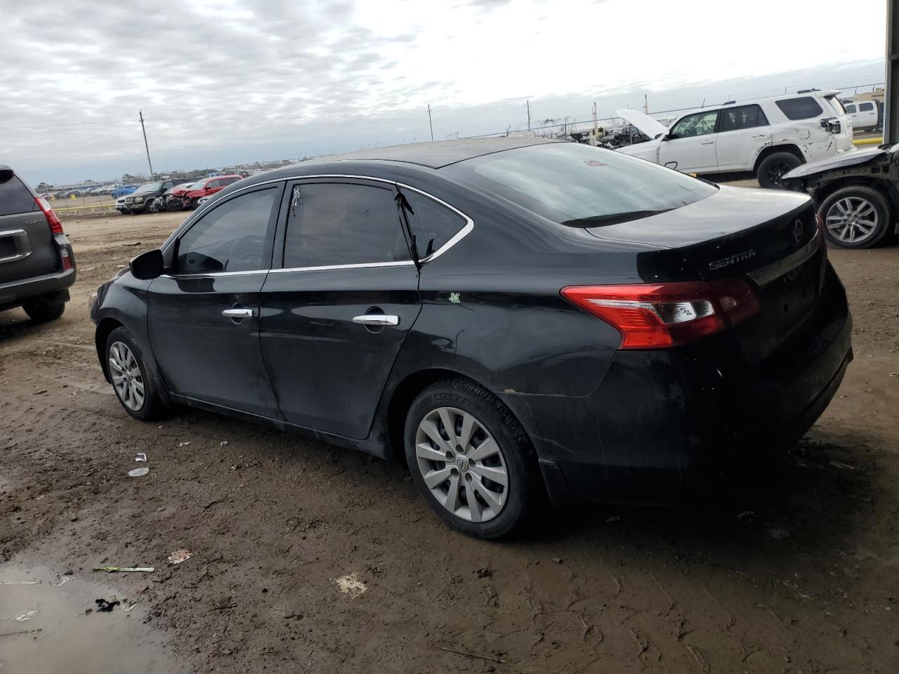2018 Nissan Sentra - Image 2