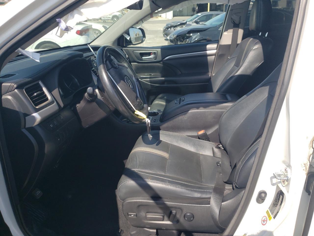 2018 Toyota Highlander - Image 7
