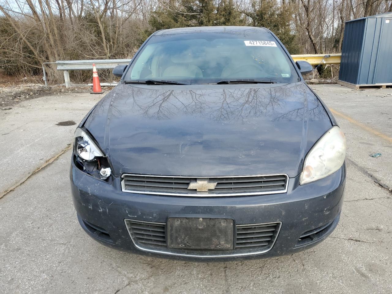 2009 Chevrolet Impala - Image 5