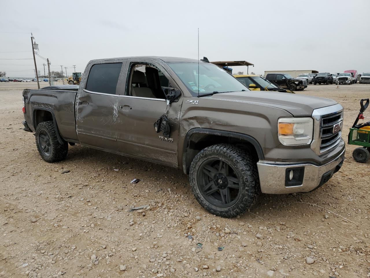 2015 GMC Sierra - Image 4