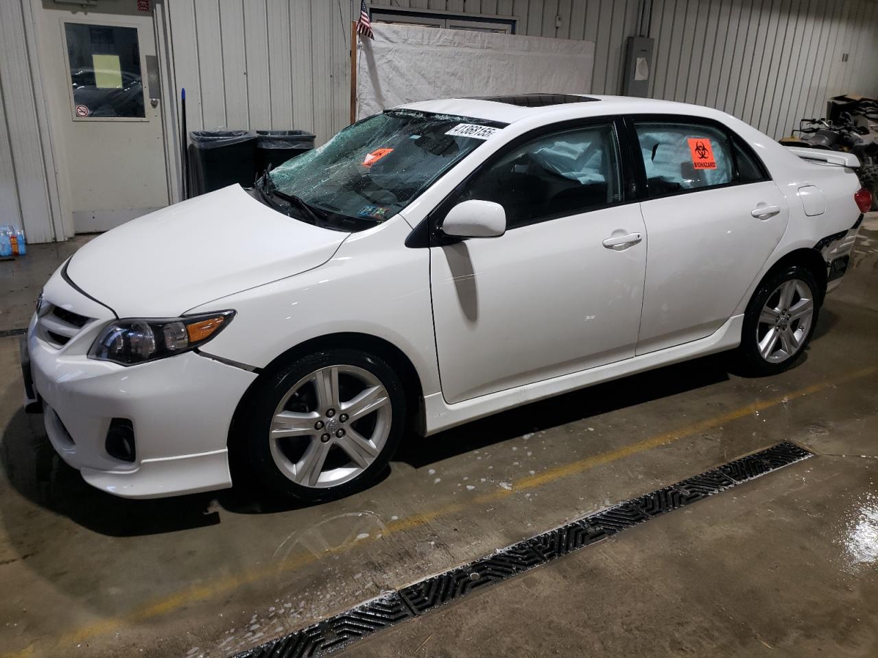 VIN 2T1BU4EEXDC085417 2013 TOYOTA COROLLA no.1