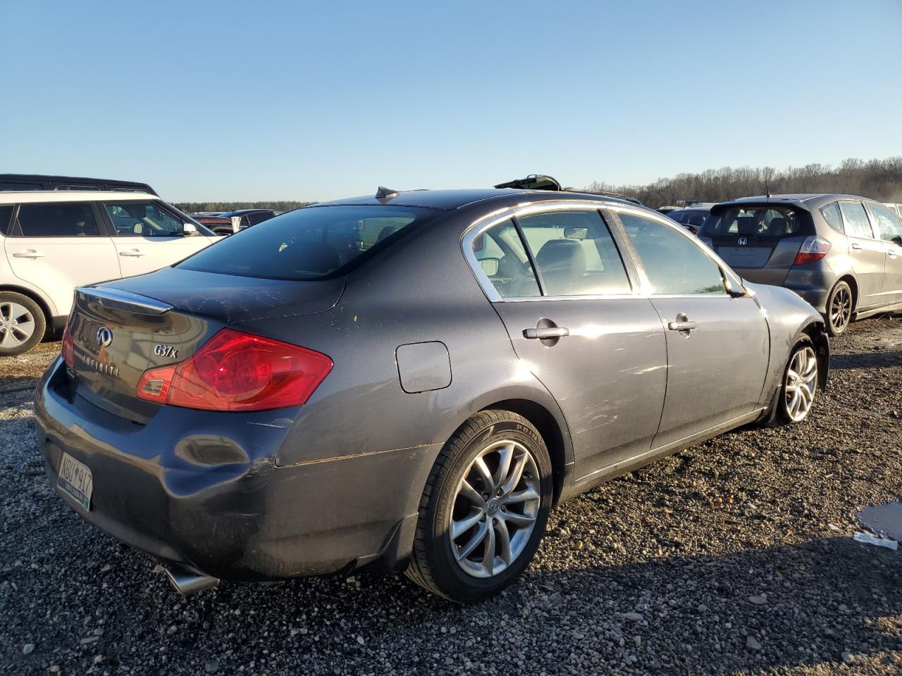 2009 Infiniti G - Image 4