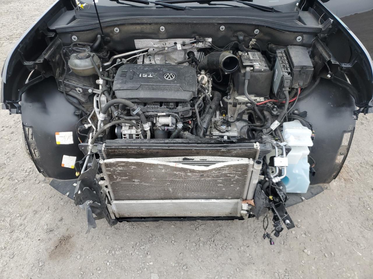 2021 Volkswagen Atlas - Image 12