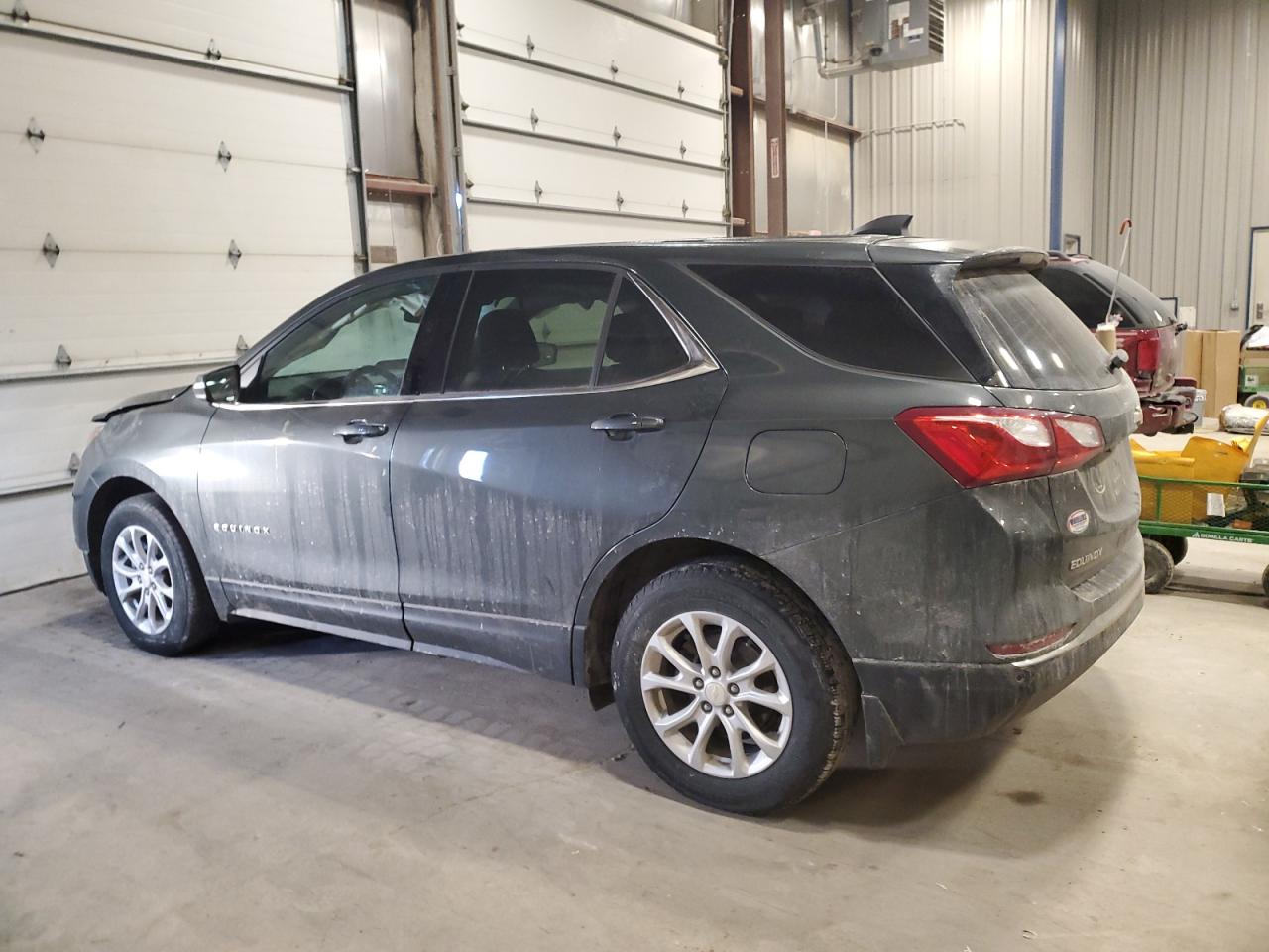 2019 Chevrolet Equinox - Image 2