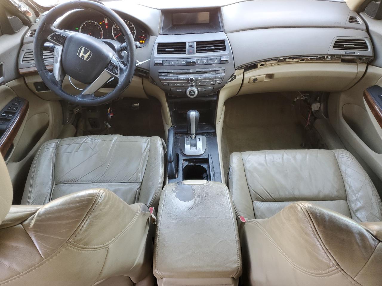 2010 Honda Accord - Image 8