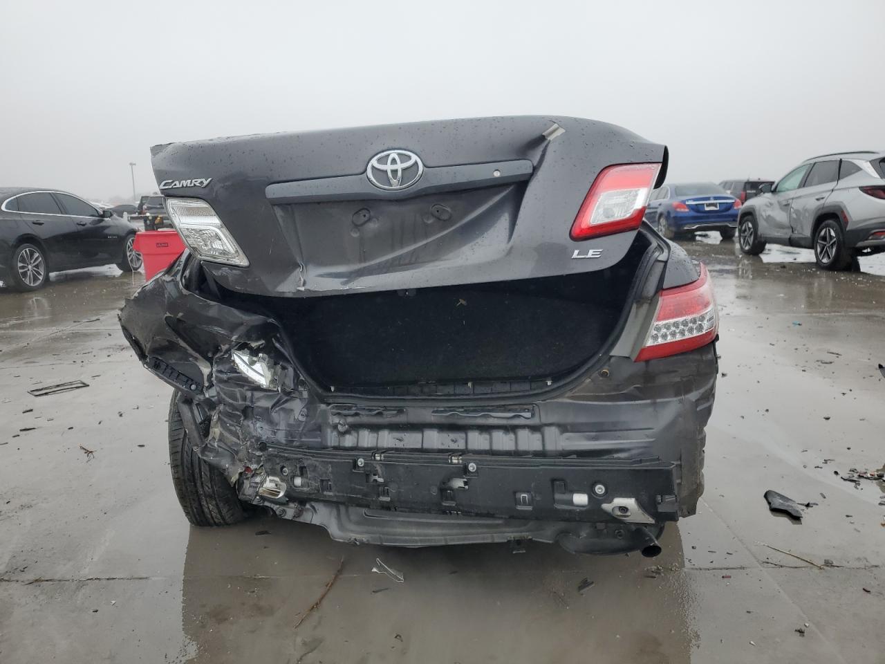 2011 Toyota Camry - Image 6