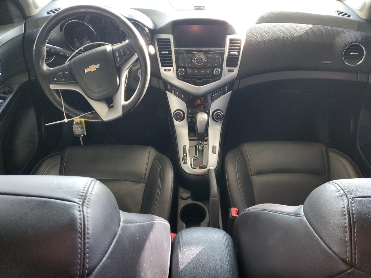 2014 Chevrolet Cruze - Image 8