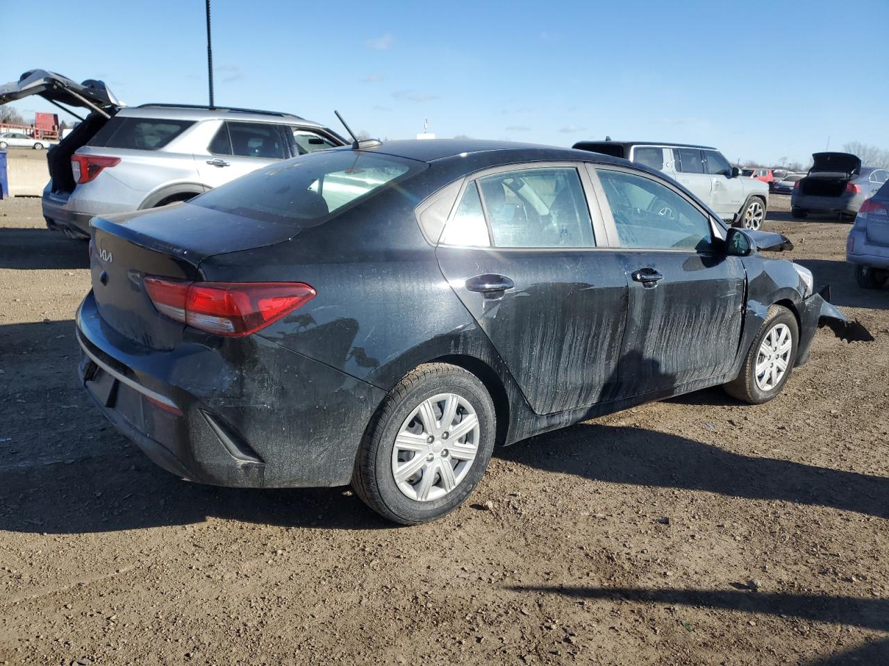 2022 Kia Rio - Image 3