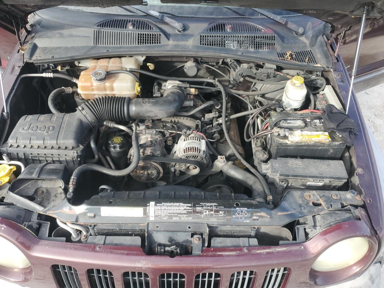 2004 Jeep Liberty (North America) - Image 12