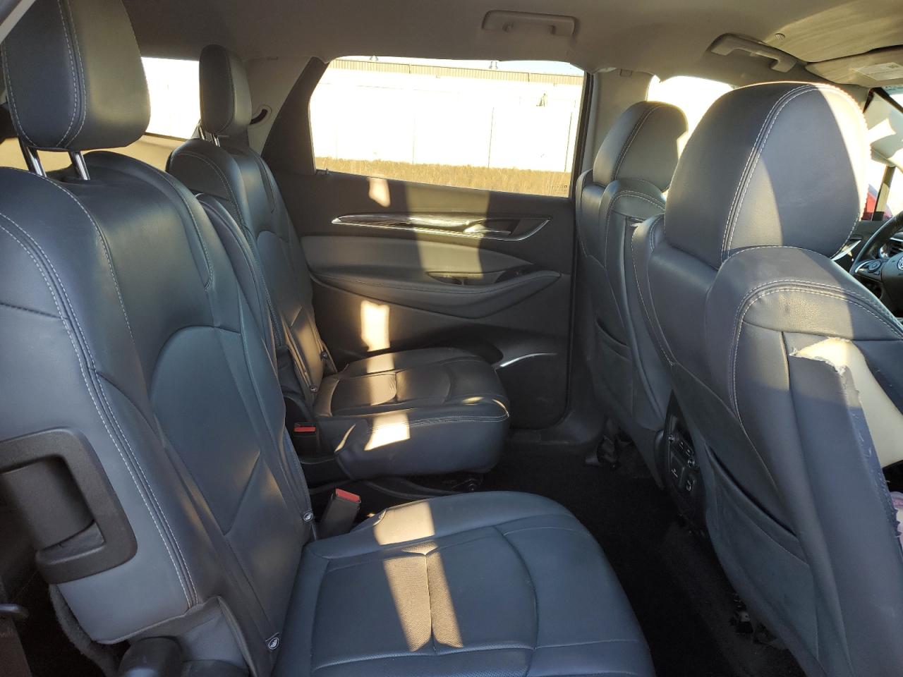 2018 Buick Enclave - Image 12