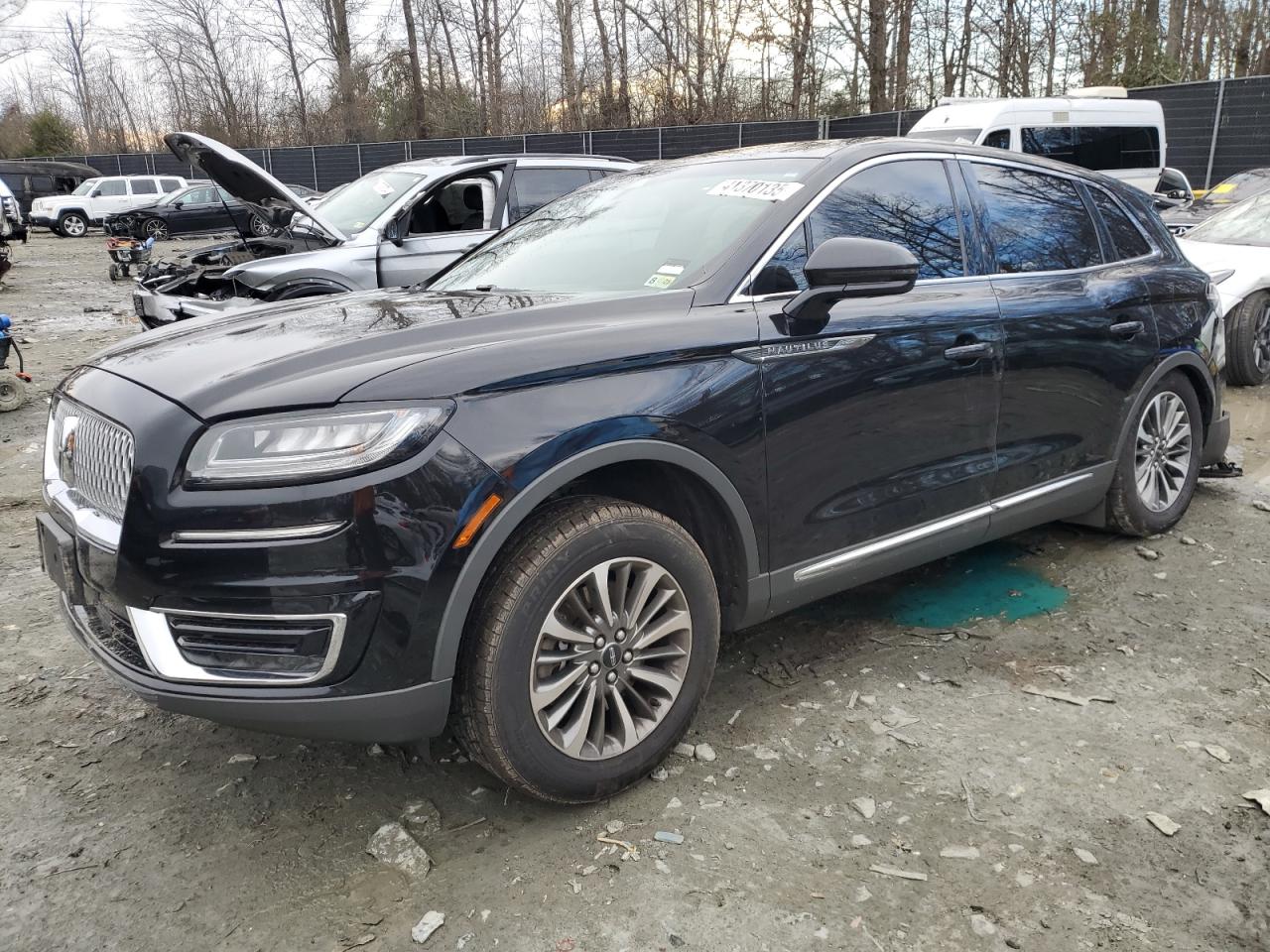2019 Lincoln Nautilus - Image 1