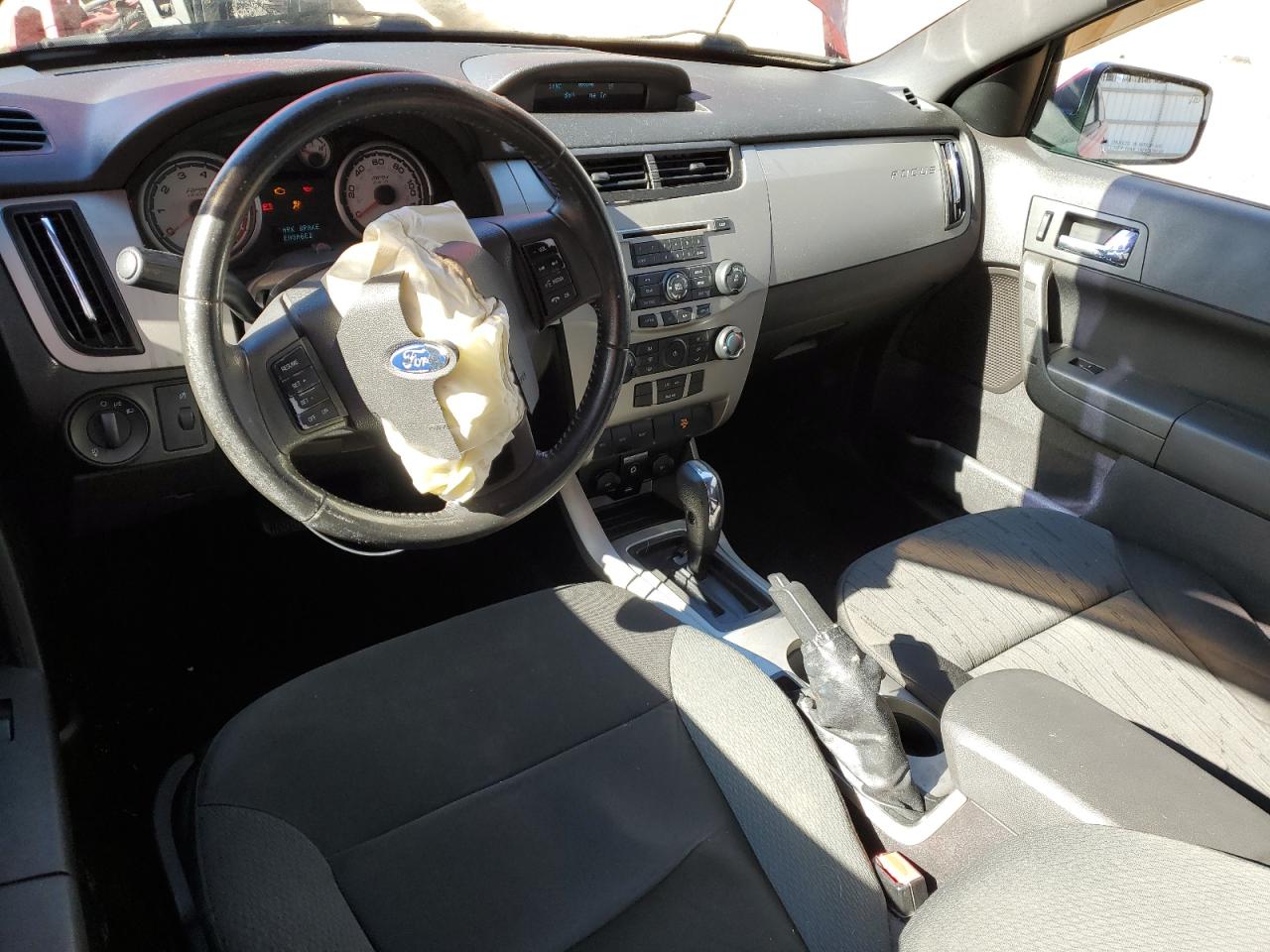 2008 Ford Focus - Image 8