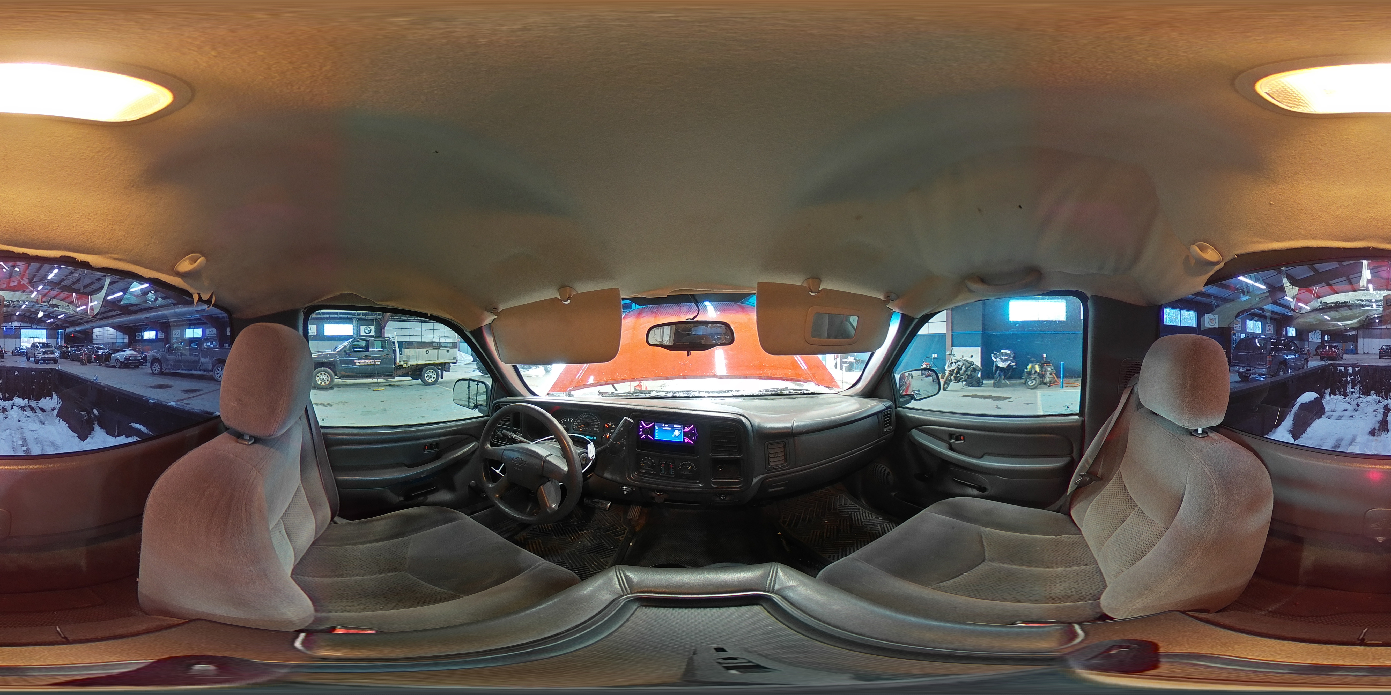 2006 Chevrolet Silverado - Image 12