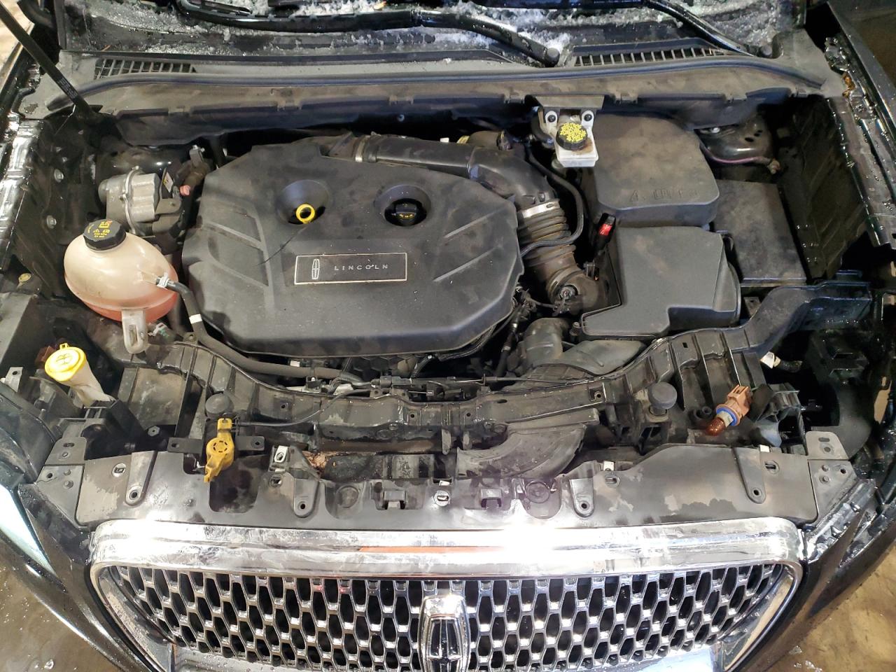 2019 Lincoln MKZ - Image 12