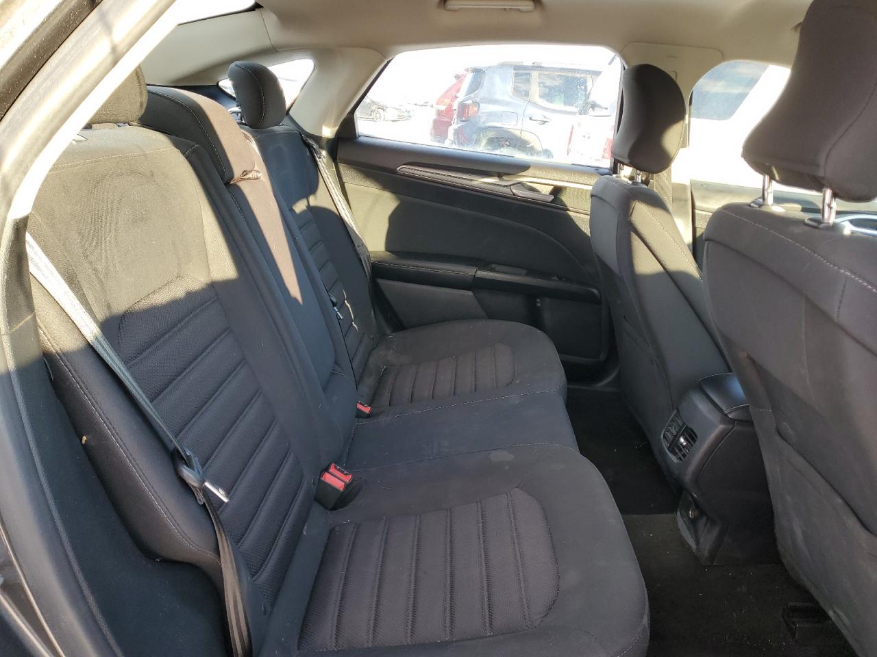 2018 Ford Fusion - Image 10